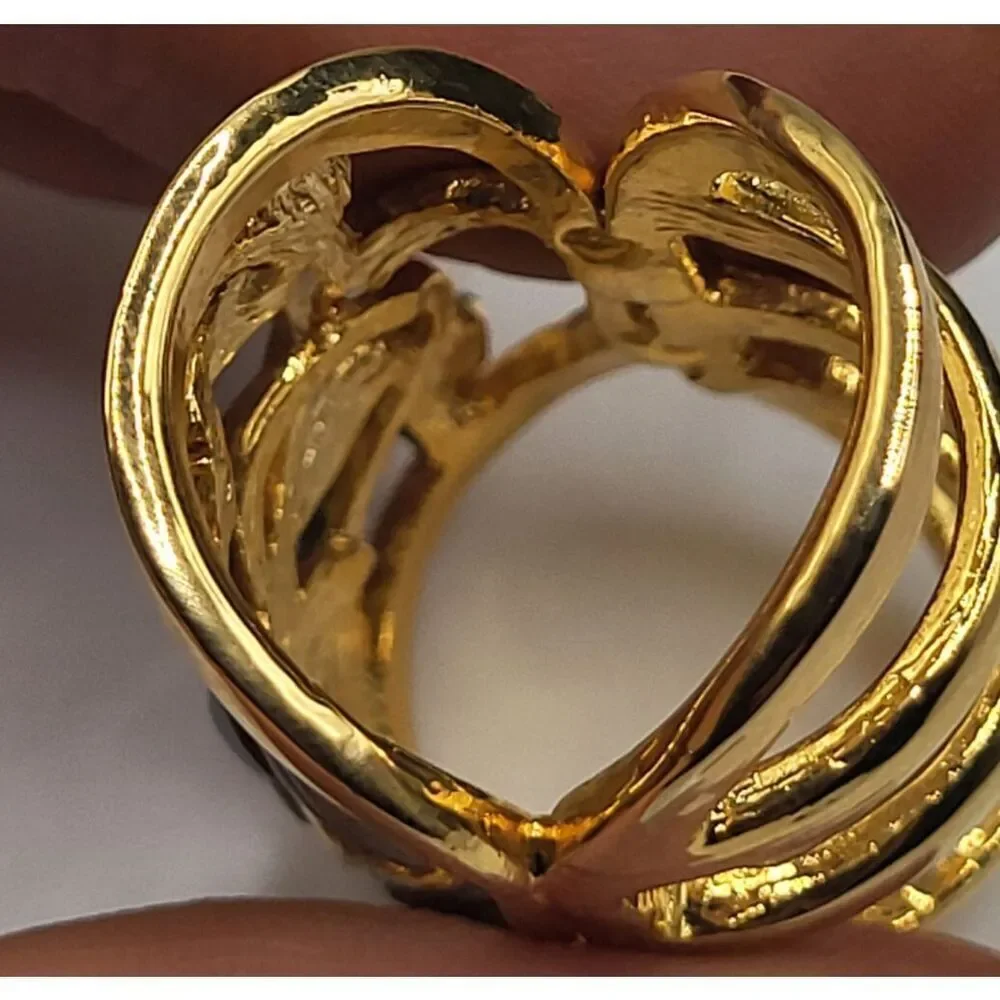 Beautiful Thick Leaves and Rhinestone Wide Ring Sz 5